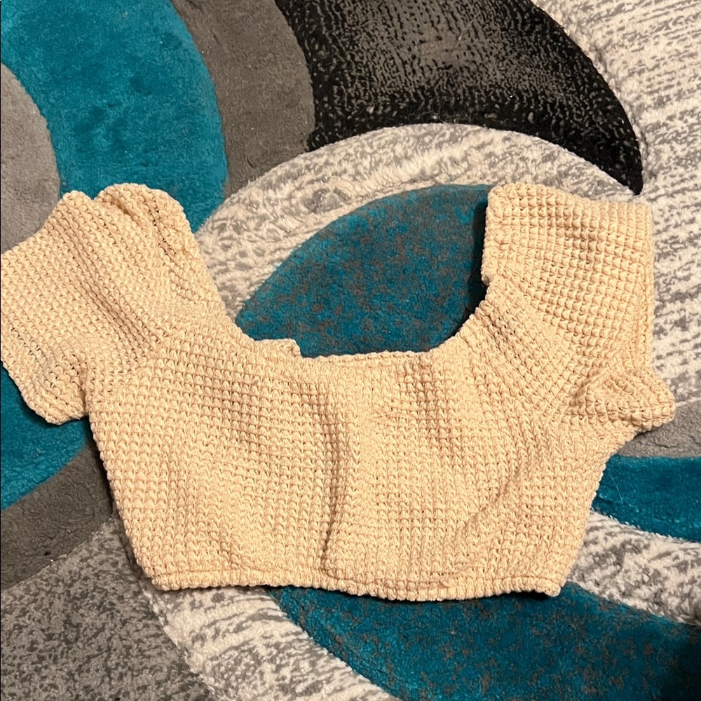 SHEIN Cream Knit Crop Top